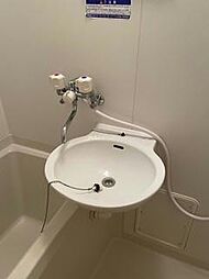 レオパレスＳＡＫＵＲＡ　II 104 1階1Kのリビング/ダイニング