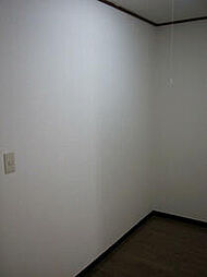 JR中央線 三鷹駅 バス15分 京王ストア前下車 徒歩8分の賃貸アパート 2階1DKのリビング/ダイニング