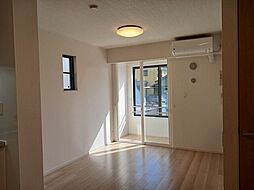 三岐鉄道北勢線 在良駅 徒歩7分の賃貸アパート 1階1LDKのリビング/ダイニング