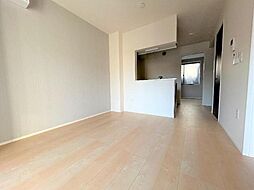 アウル 1階1LDKのリビング/ダイニング