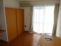 レオパレスペイサージュ 110 1階1Kのリビング/ダイニング