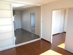 シャトレーハイツ 202 2階3DKのリビング/ダイニング