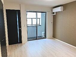 ｕｎ　ｐｏｉｒｅａｕ(アン ポワロー) 1階1Kのリビング/ダイニング