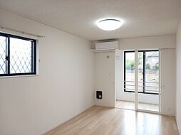 プリムラ・ヤスエ 1階1LDKのリビング/ダイニング