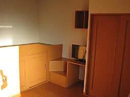 レオパレスＭＯＭＯ 206 2階1Kのリビング/ダイニング