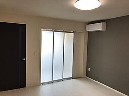 シルクII 1階1Kのリビング/ダイニング