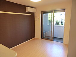 京成松戸線 北習志野駅 バス10分 刈米バス下車 徒歩4分の賃貸アパート 1階1LDKのリビング/ダイニング