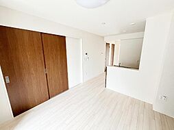 フリージア 1階1LDKのリビング/ダイニング