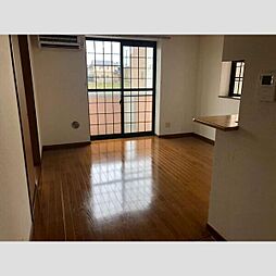 メーリーウィンドJ 103 1階2LDKのリビング/ダイニング