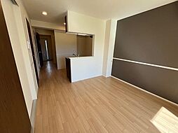 サンライズワン 1階1LDKのリビング/ダイニング