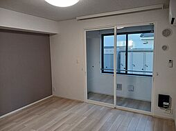 ピープル8 102 1階1Kのリビング/ダイニング