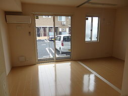 グランシャリオ　II 103 1階1LDKのリビング/ダイニング