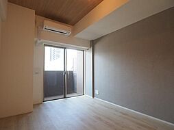 東京メトロ千代田線 新御茶ノ水駅 徒歩3分の賃貸マンション 8階1Kのリビング/ダイニング