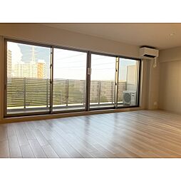 JR京浜東北・根岸線 港南台駅 徒歩9分の賃貸マンション 5階1LDKのリビング/ダイニング