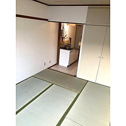 エステートいずみ 201 2階ワンルームのリビング/ダイニング