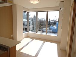 グランドール 2階2LDKのリビング/ダイニング