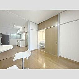 グリーンハイム 102 1階1LDKのリビング/ダイニング