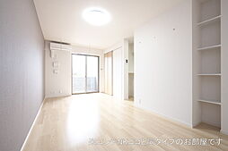 ヤングウッズ柏の葉I 102 1階1LDKのリビング/ダイニング