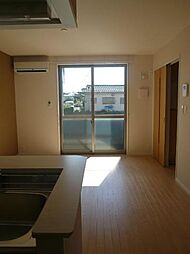 シンビー館I棟 1階1LDKのリビング/ダイニング