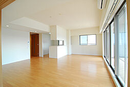 東京メトロ有楽町線 豊洲駅 徒歩5分の賃貸マンション 7階3LDKのリビング/ダイニング