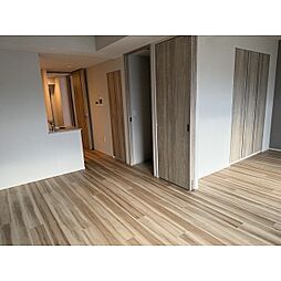 ジオエント上野稲荷町 1202 12階2LDKのリビング/ダイニング