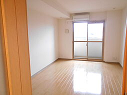 ラフィーネ西沢 103