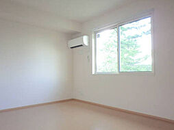 千葉都市モノレール 葭川公園駅 3.2kmの賃貸アパート 2階2LDKのリビング/ダイニング