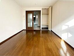 京王線 国領駅 徒歩17分の賃貸アパート 1階1Kのリビング/ダイニング