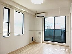 名古屋市営鶴舞線 塩釜口駅 徒歩20分の賃貸アパート 3階2LDKのリビング/ダイニング