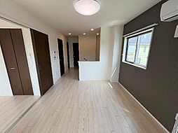 東武野田線 南桜井駅 徒歩13分の賃貸アパート 2階2LDKのリビング/ダイニング