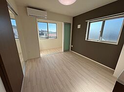 ウィズダム　コート 2階1LDKのリビング/ダイニング