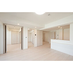 東京メトロ有楽町線 豊洲駅 徒歩14分の賃貸マンション 12階3LDKのリビング/ダイニング