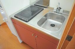 名鉄河和線 知多半田駅 バス5分 半田工業高校下車 徒歩12分の賃貸アパート 1階1Kのリビング/ダイニング