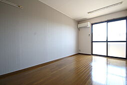 西鉄天神大牟田線 都府楼前駅 徒歩8分の賃貸アパート 2階1Kのリビング/ダイニング