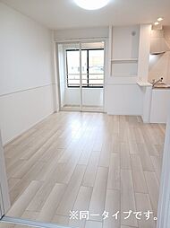 名古屋市営鶴舞線 植田駅 徒歩17分の賃貸アパート 2階1LDKのリビング/ダイニング