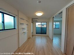 JR八高線 北藤岡駅 4.5kmの賃貸アパート 2階2LDKのリビング/ダイニング