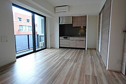 JR山手線 渋谷駅 徒歩14分の賃貸マンション 2階1LDKのリビング/ダイニング