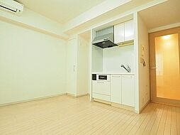 JR山手線 代々木駅 徒歩3分の賃貸マンション 3階ワンルームのリビング/ダイニング