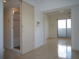 都営三田線 三田駅 徒歩6分の賃貸マンション 9階1DKのリビング/ダイニング