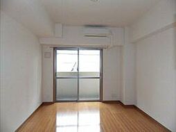 ロンスリー・ウエスト 313 3階1Kのリビング/ダイニング