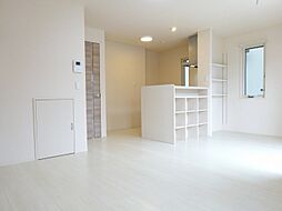 JR成田線 椎柴駅 4.7kmの賃貸アパート 1階3LDKのリビング/ダイニング