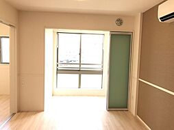 ソランジュ 2階2LDKのリビング/ダイニング