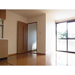 JR関西本線 井田川駅 徒歩36分の賃貸テラスハウス 1階2LDKのリビング/ダイニング