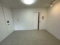 ヴィータローザ横浜吉野町 401 4階ワンルームのリビング/ダイニング