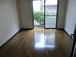 エクセル三鷹 107 1階1Kのリビング/ダイニング