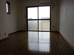 JR中央線 三鷹駅 徒歩5分の賃貸マンション 4階1Kのリビング/ダイニング