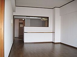 名鉄名古屋本線 牛田駅 徒歩15分の賃貸マンション 3階3LDKのリビング/ダイニング