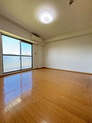 京阪本線 石清水八幡宮駅 バス18分 小松下車 徒歩2分の賃貸マンション 3階ワンルームのリビング/ダイニング