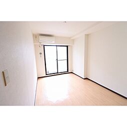 エスト・メール東大井 203 2階2DKのリビング/ダイニング