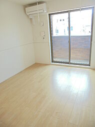 フォーシーズン 106 1階2LDKのリビング/ダイニング